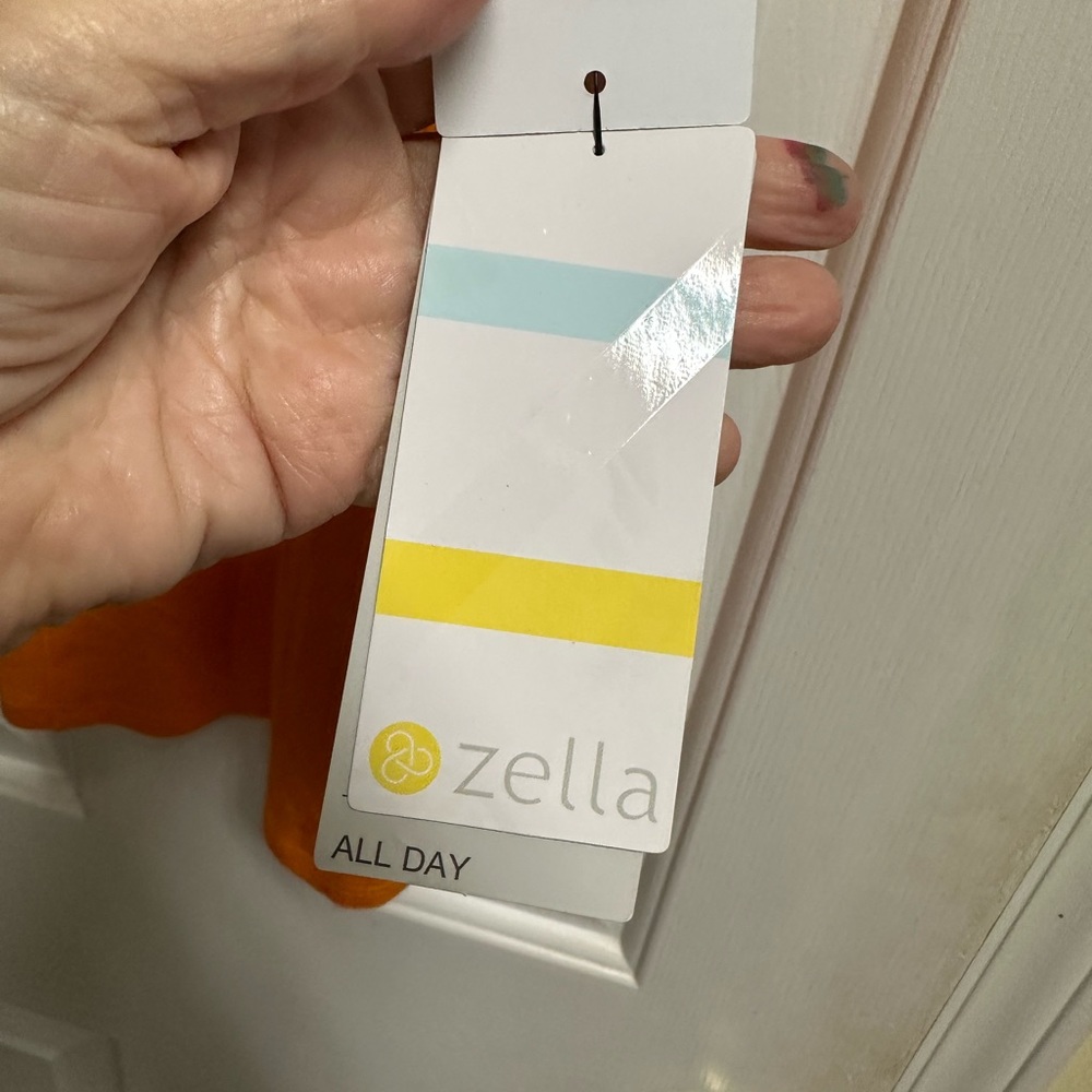 Zella Razorback tank - Picture 4 of 9